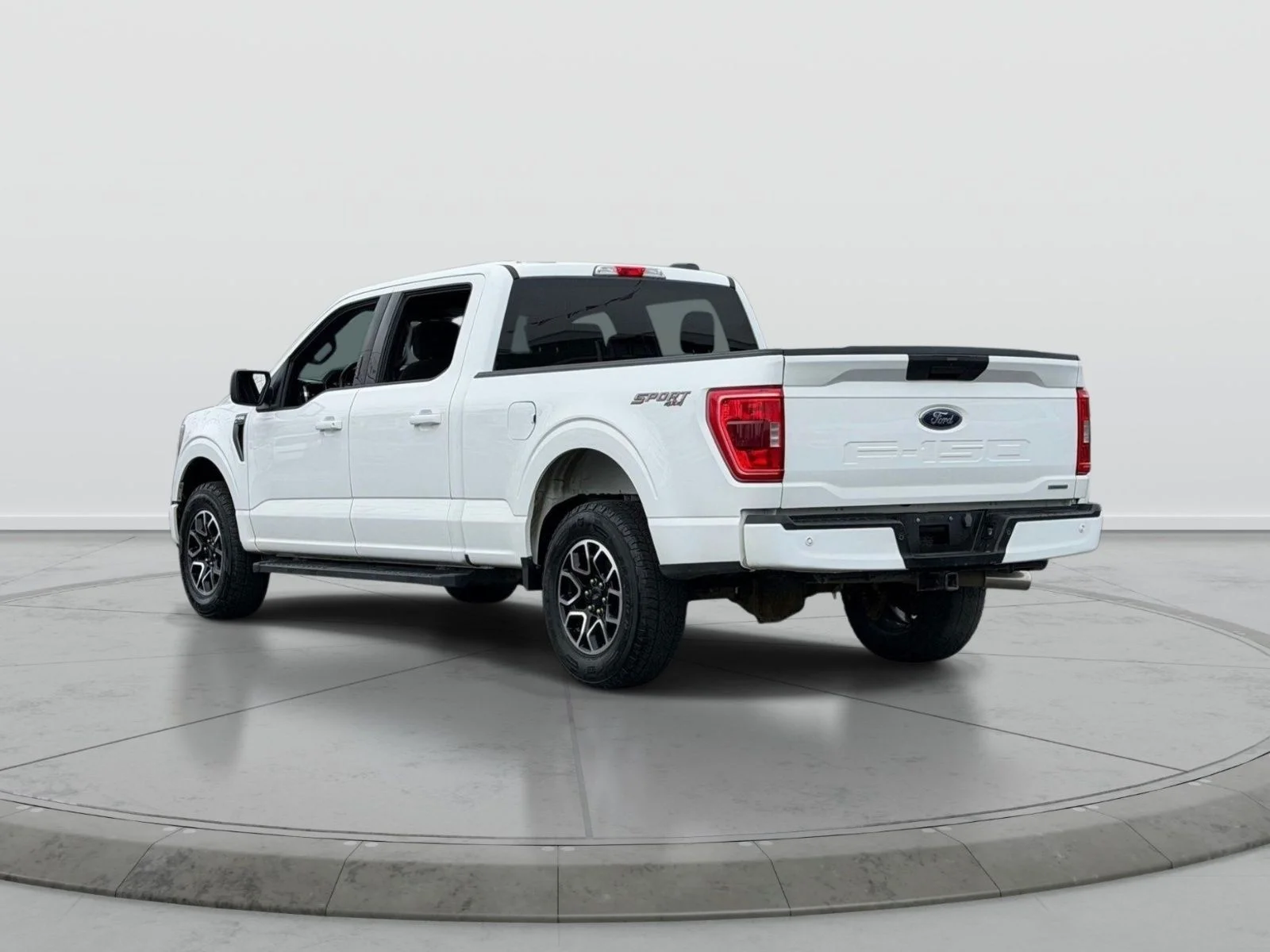 2023 Ford F-150 XLT - Photo 6