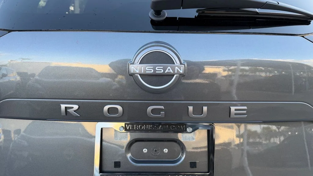 New 2026 Gun Metallic Nissan SV image 9