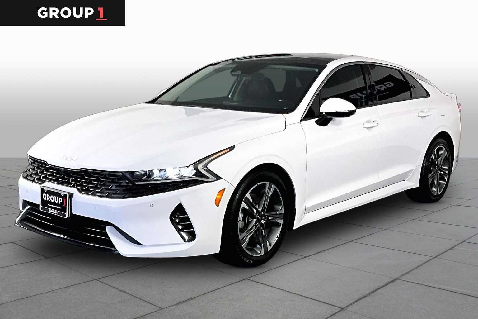2022 Kia K5 EX