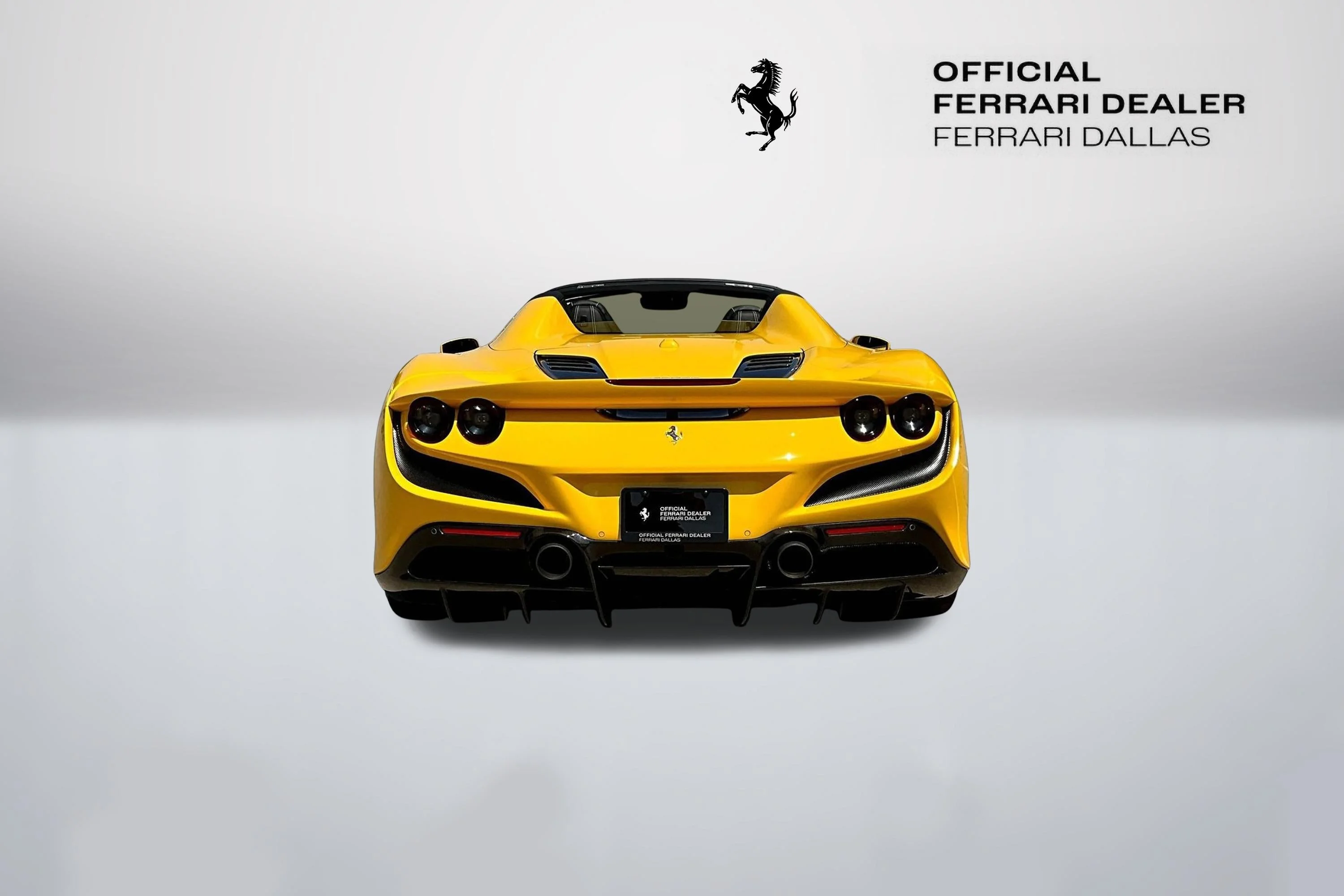Used 2022 Giallo Modena Ferrari  image 6