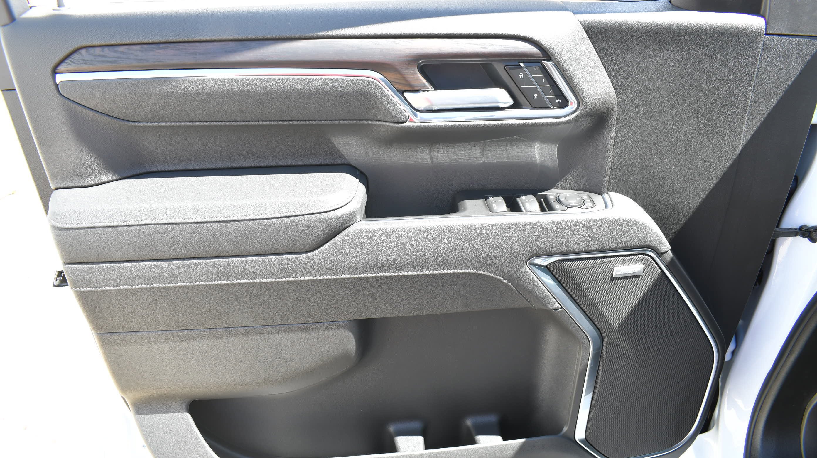 2026 GMC Sierra 1500 SLT - Photo 16