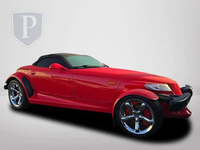 Used 2000 Red Plymouth  image 2