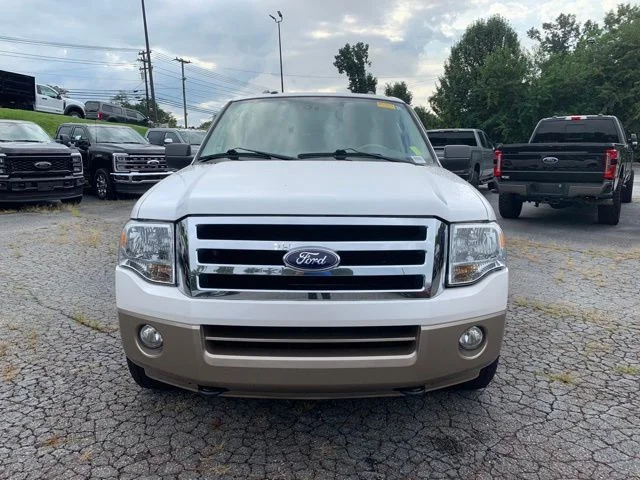 Used 2014 White Platinum Tri-Coat Metallic Ford XLT image 3