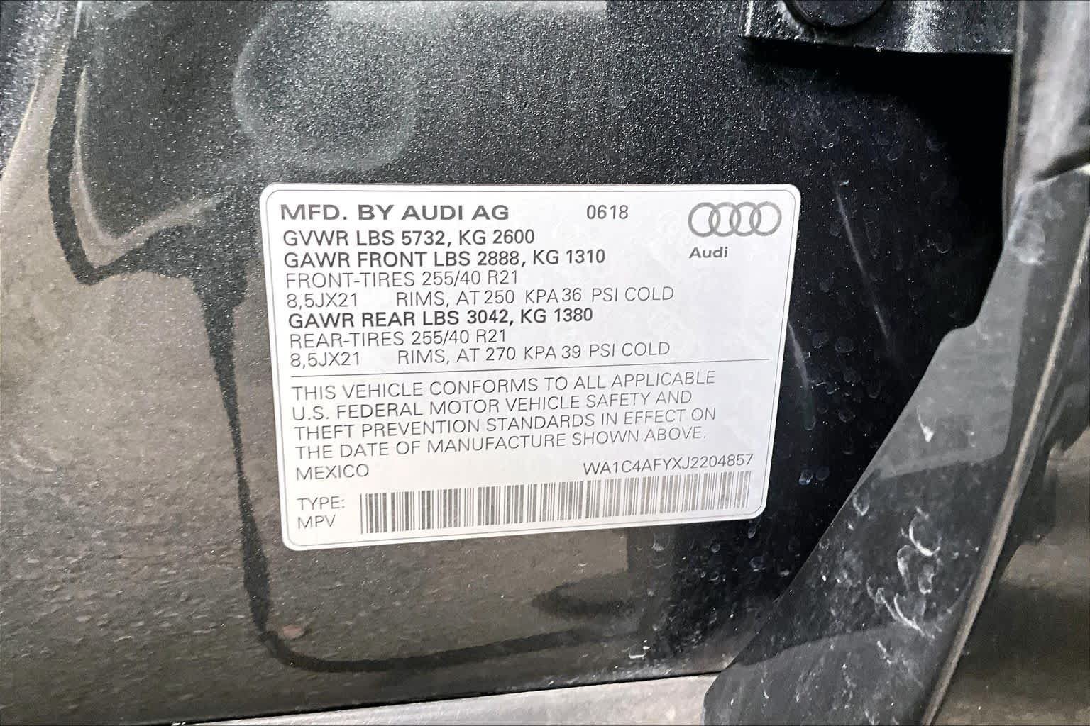 Used 2018 Daytona Gray Pearl Effect Audi Prestige image 31