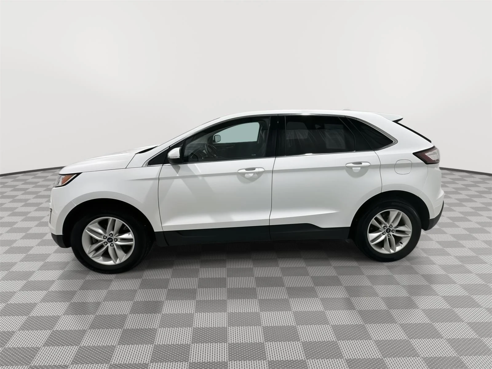 Used 2016 Ford Edge SEL with VIN 2FMPK4J94GBB75272 for sale in Alexandria, Minnesota