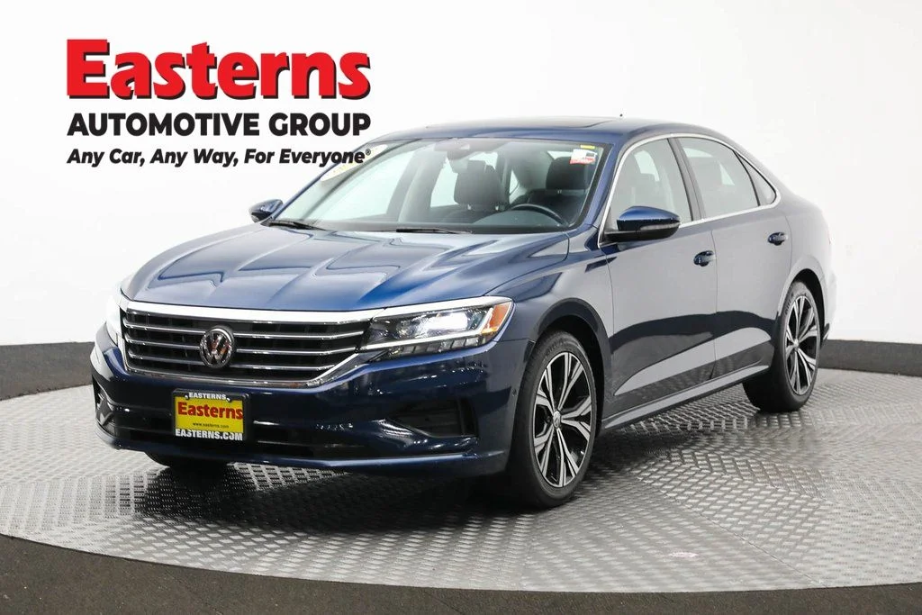 Used 2020 Blue Volkswagen 2.0T SEL image 1