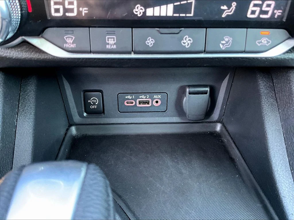 Used 2024 Fresh Powder Nissan SV image 17