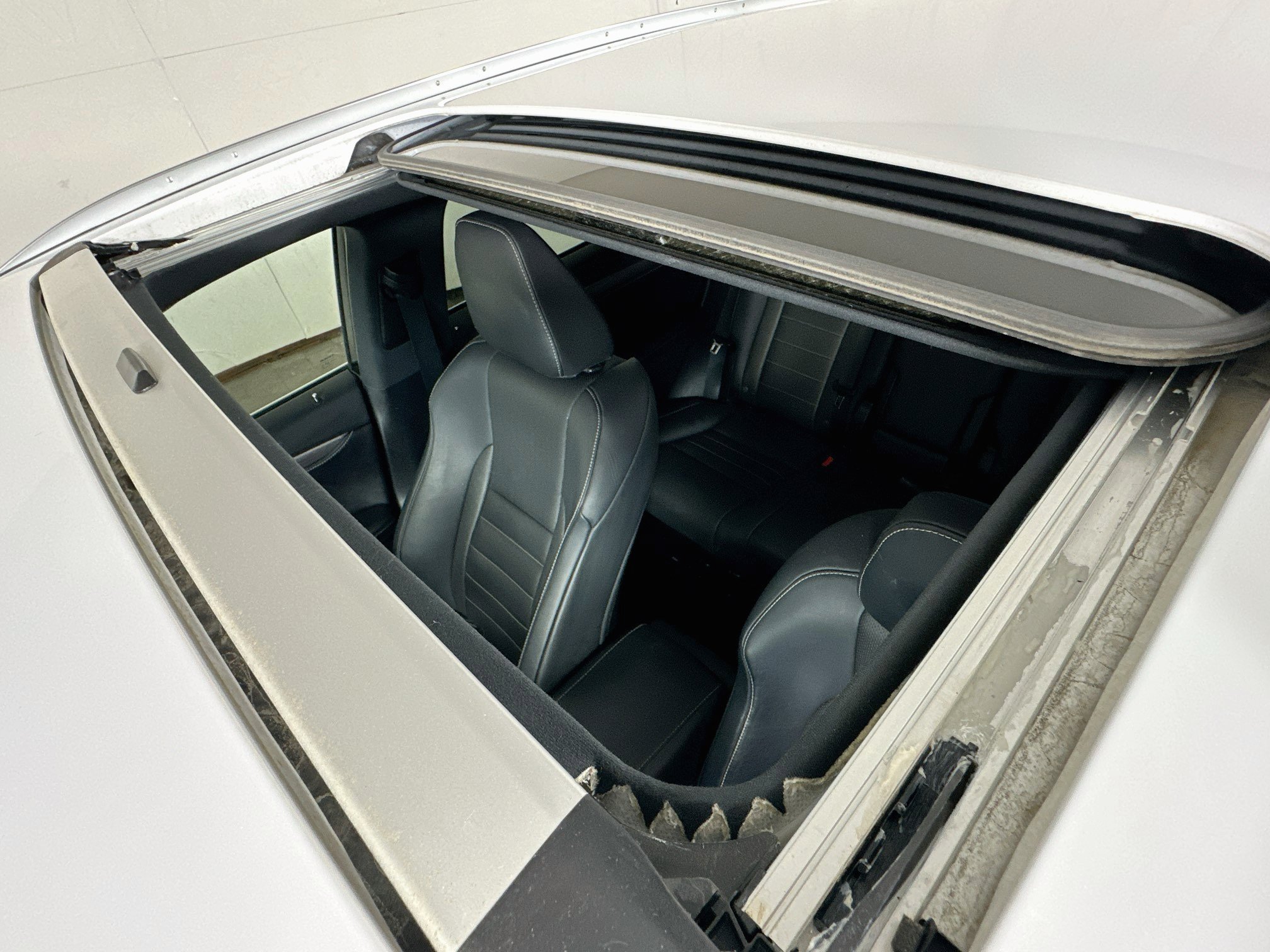 Certified Used 2021 ULTRA WHITE Lexus 450h F SPORT Handling image 22