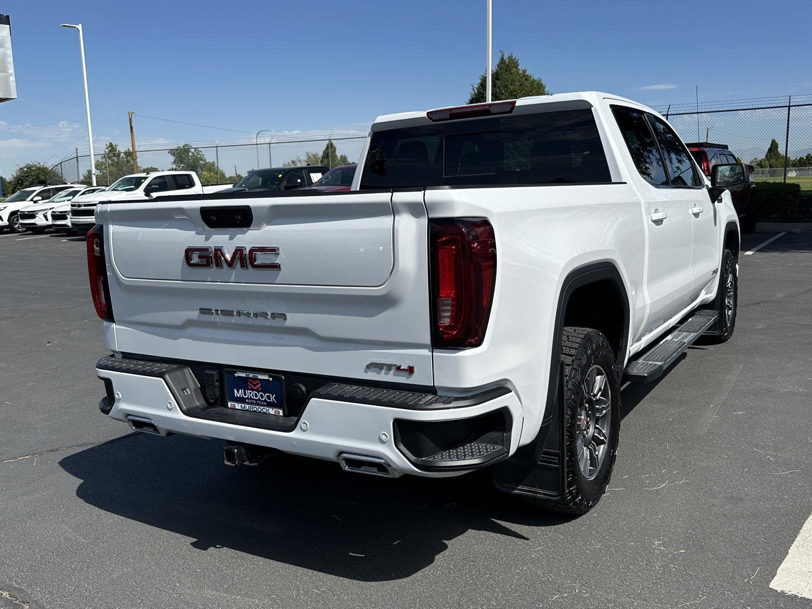 2024 GMC Sierra 1500 AT4 - Photo 8