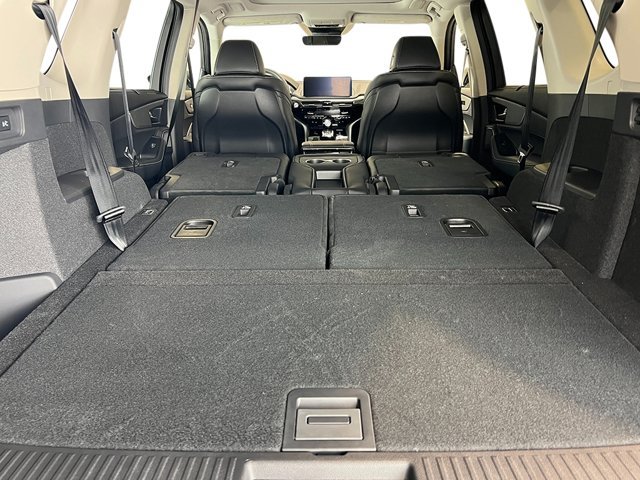 New 2026 Liquid Carbon Metallic Acura w/Technology Package image 36