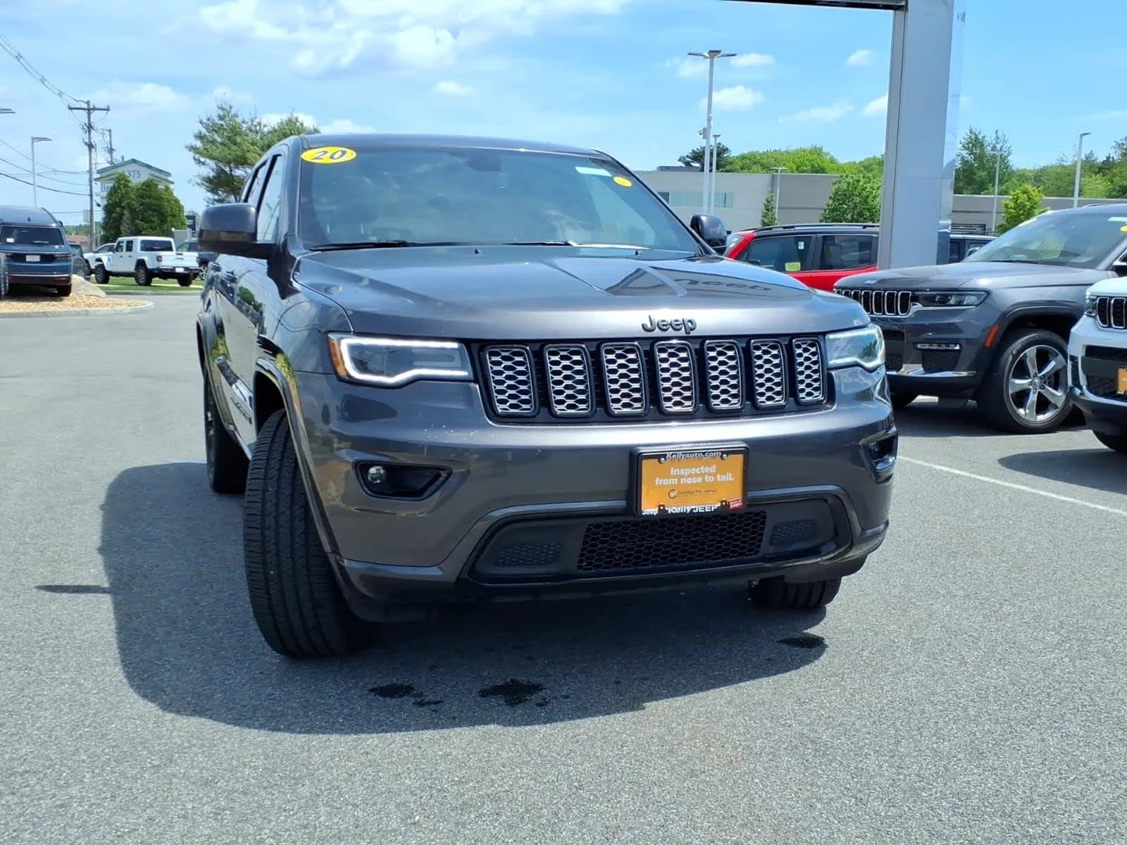 Certified Used 2020 Granite Crystal Met. Clear Coat Jeep Altitude image 4