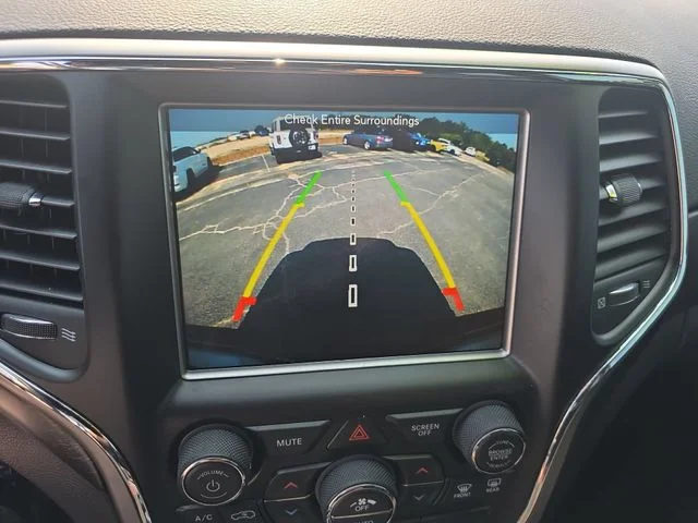 Used 2018 Black Jeep Altitude image 23