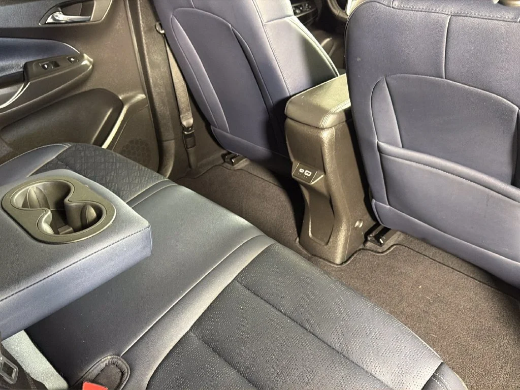 Used 2022 GRAY GHOST METALLIC Chevrolet Premier image 32