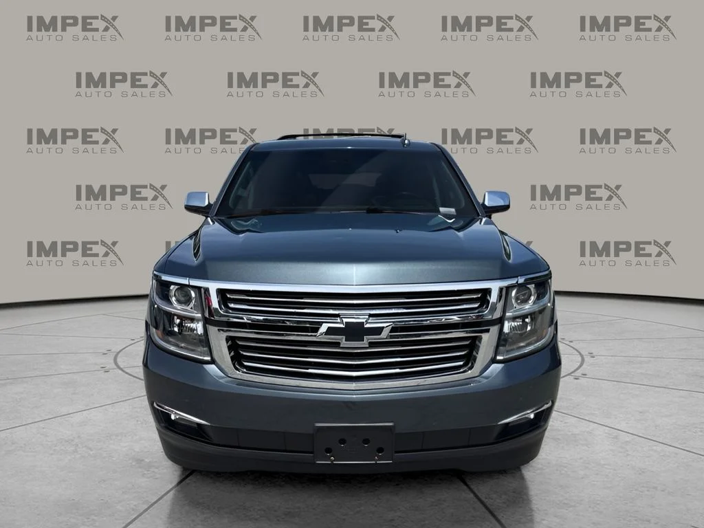 Used 2019 Gray Chevrolet Premier image 8