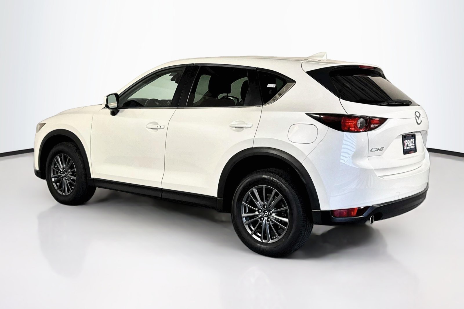 Used 2019 Snowflake White Pearl Mica Mazda Touring image 7
