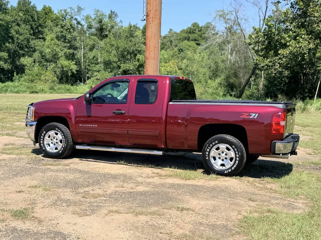 Used 2013 Red Chevrolet LT 4x2 4dr Extended Cab 8 ft. LB image 3