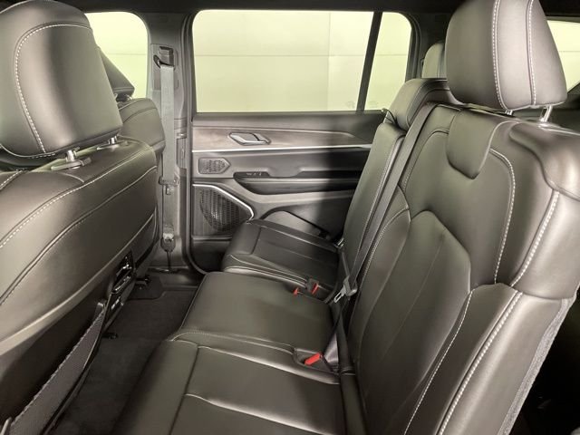 2025 Jeep Grand Cherokee L Limited - Photo 39