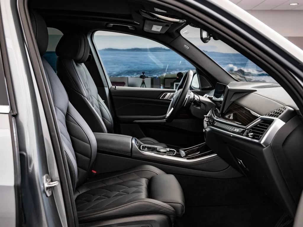 Used 2024 Skyscraper Gray Metallic BMW xDrive50e image 26