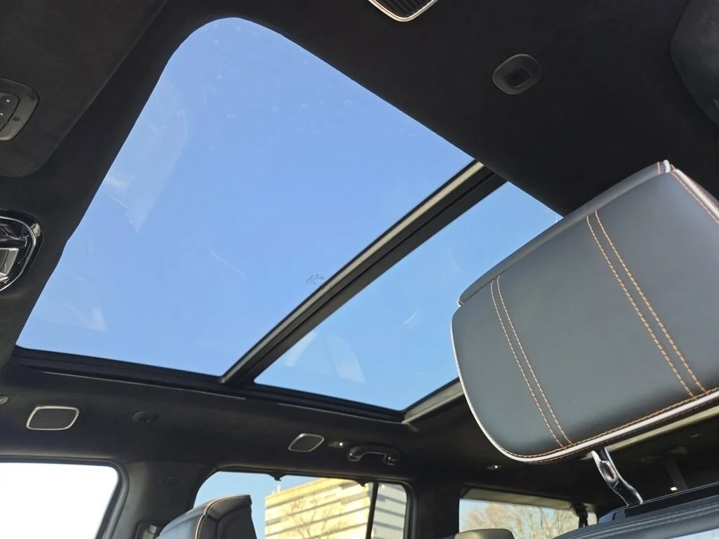 2024 Jeep Grand Wagoneer L Series III - Photo 8