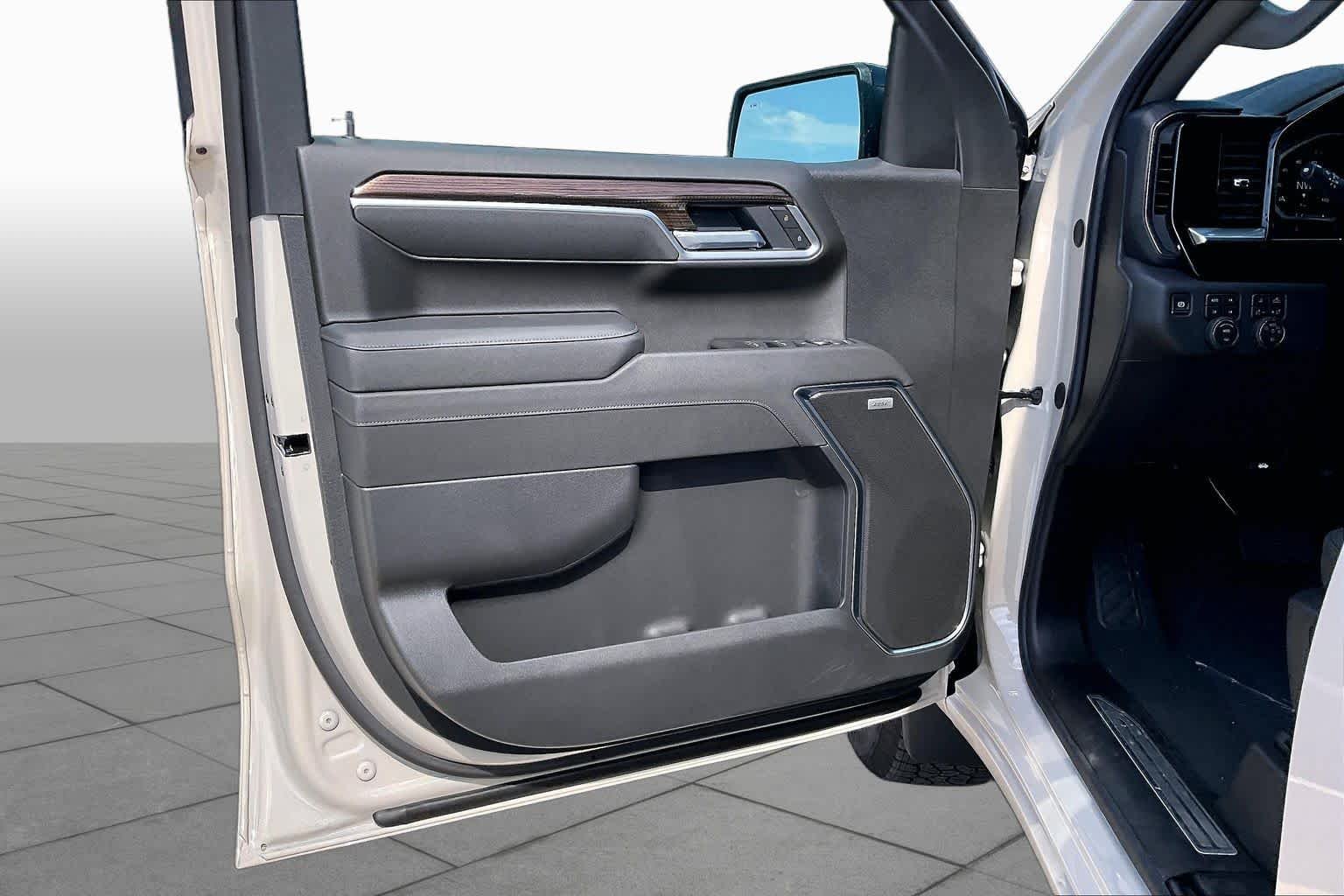 2026 Chevrolet Silverado 1500 RST - Photo 11