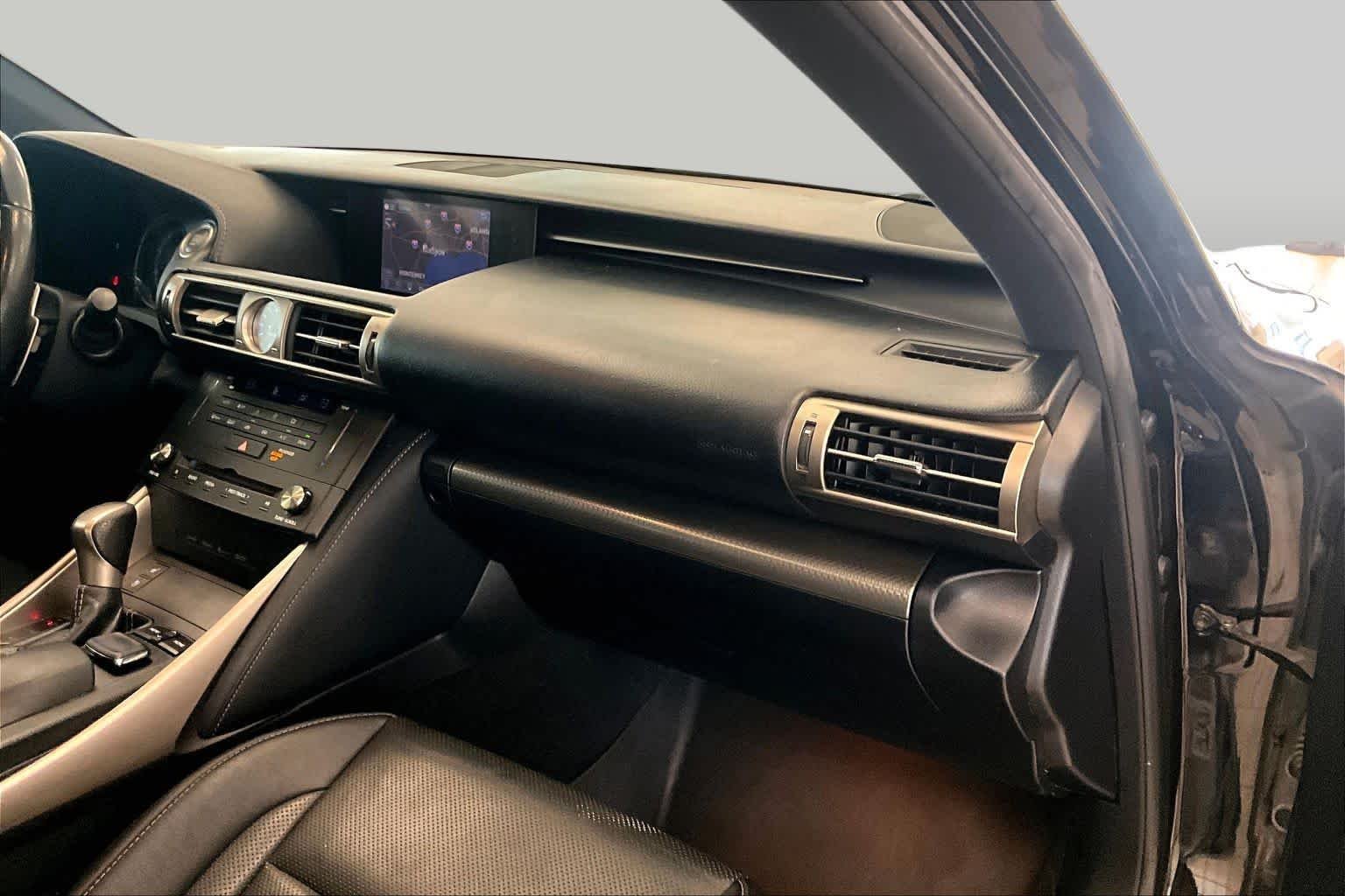 Used 2015 Obsidian Lexus  image 17