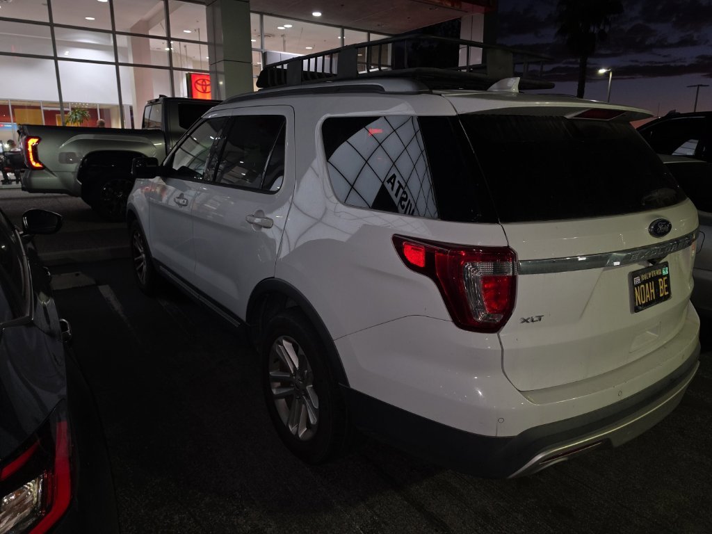 Used 2017  Ford XLT image 7