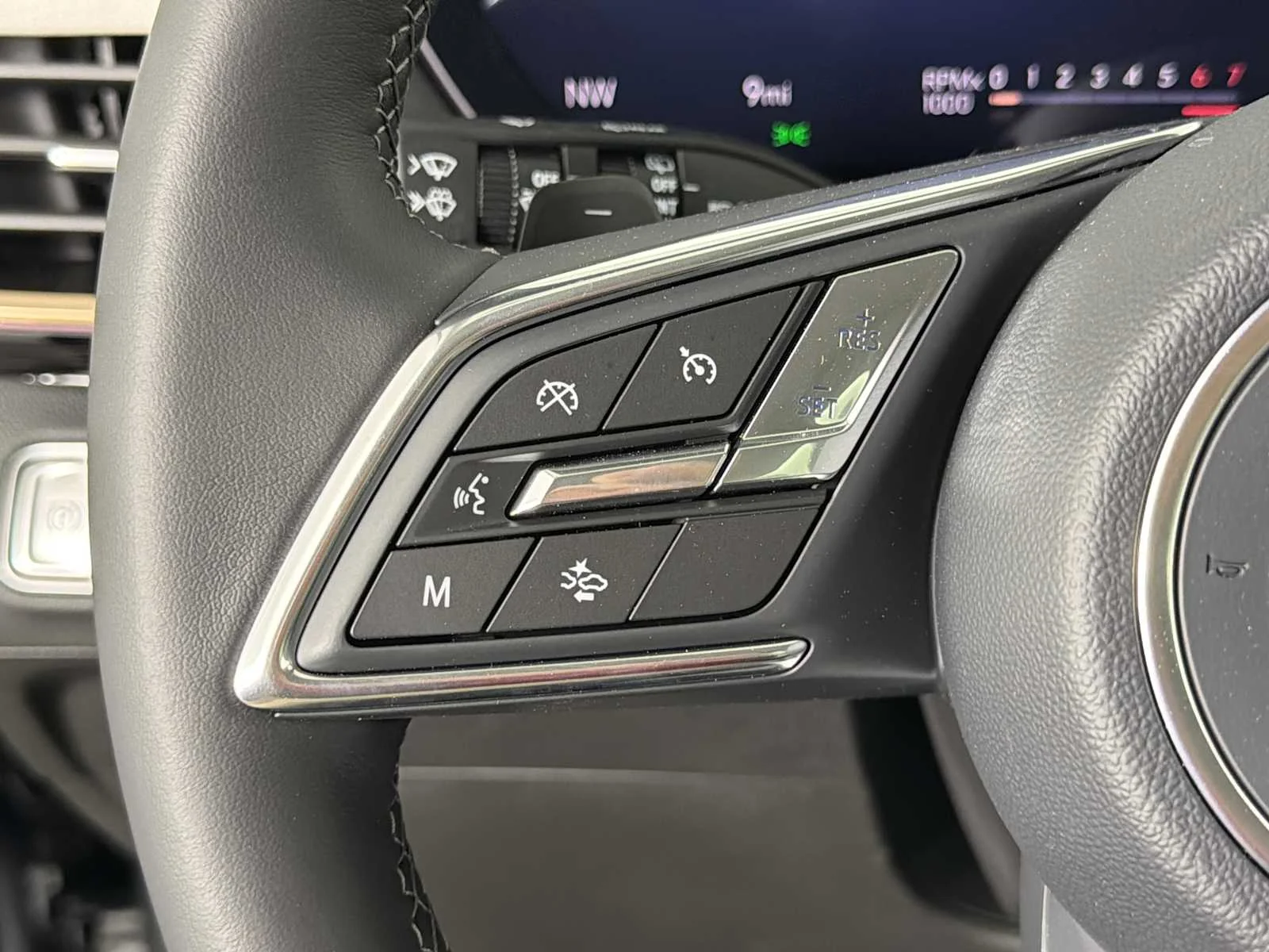 New 2026 Moonstone Gray Metallic Buick Avenir image 25