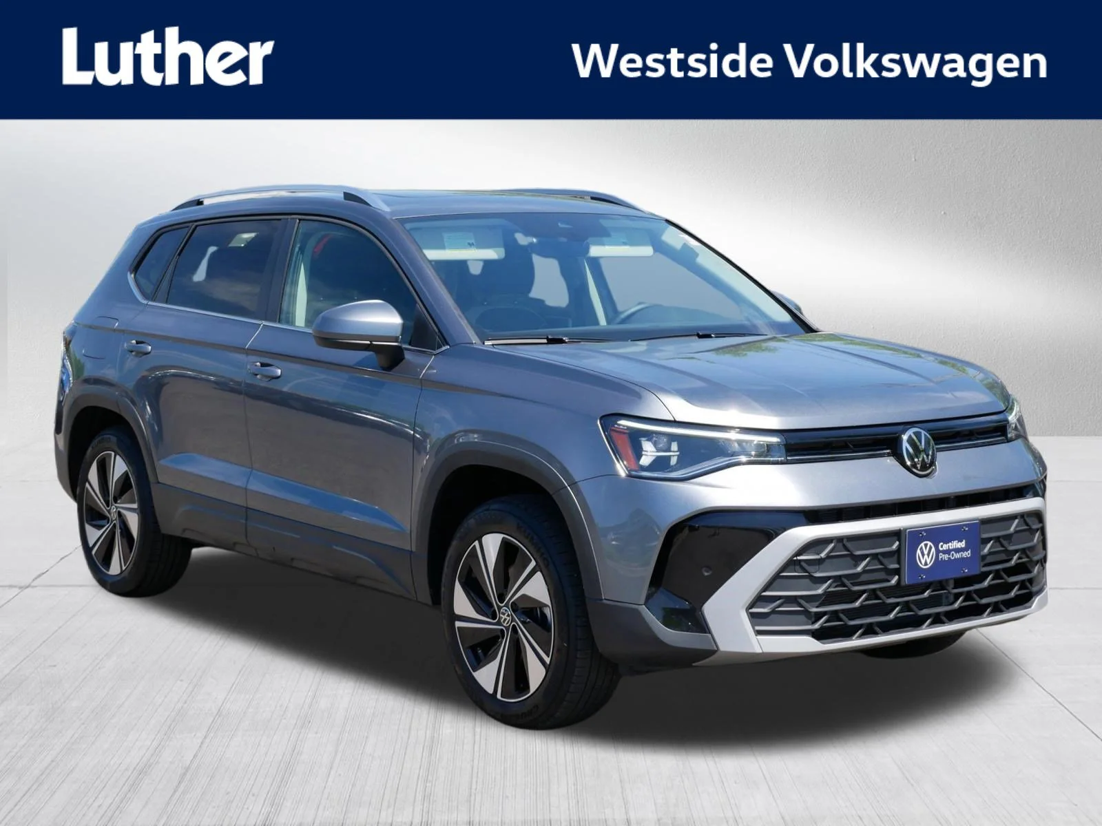 2025 Volkswagen Taos 1.5T SE 4Motion's photo