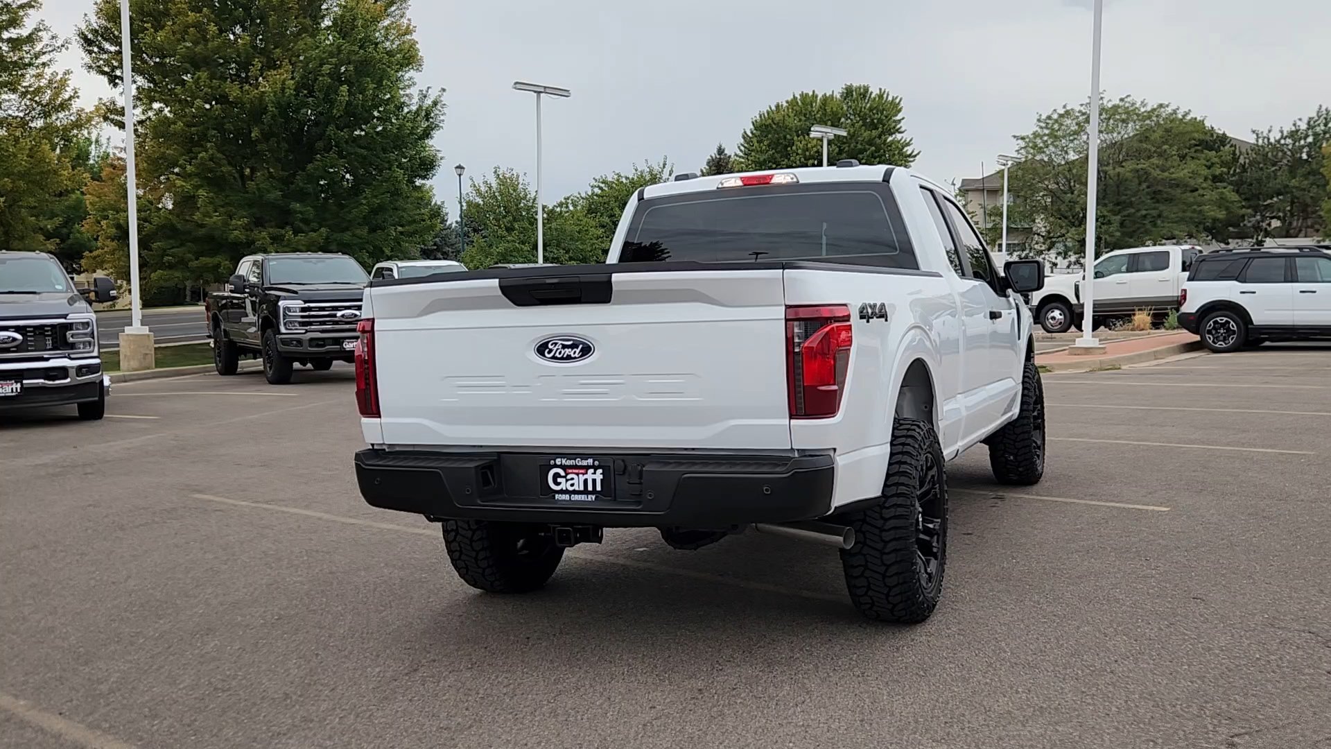 New 2026 Oxford White Ford XL image 16