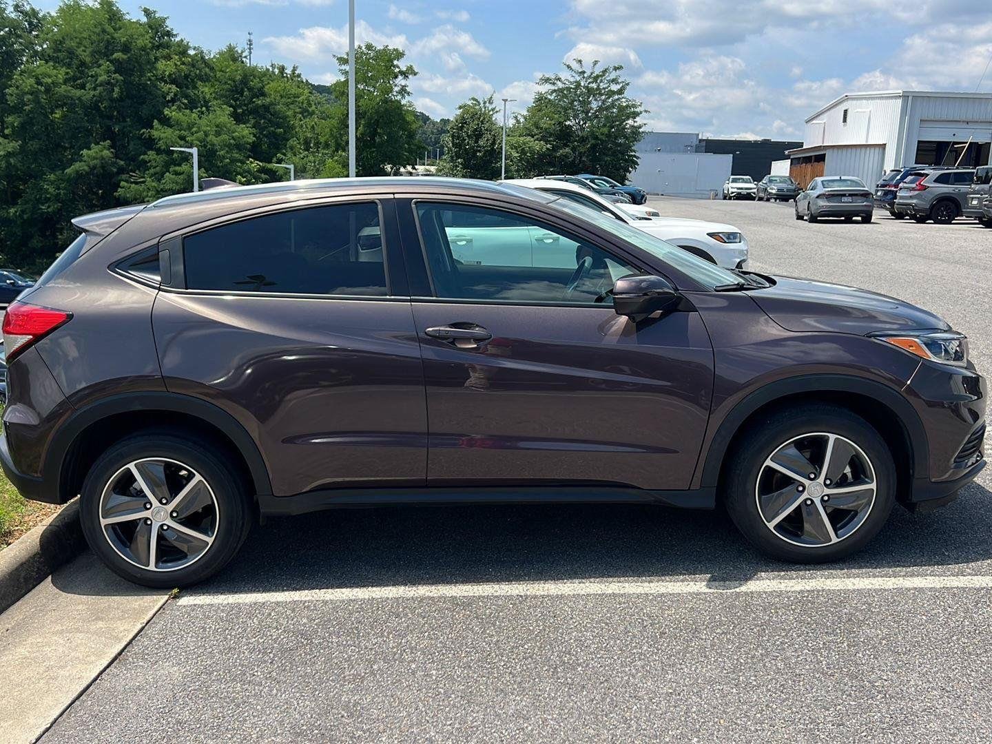 Used 2021 Midnight Amethyst Metallic Honda EX image 6