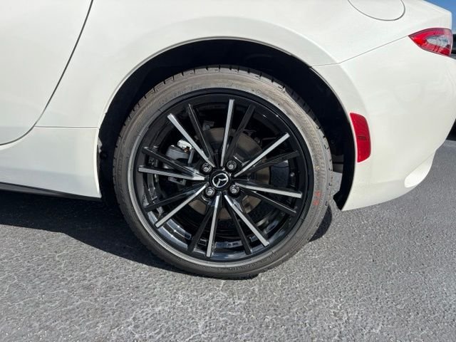 New 2026 Snowflake White Pearl Mazda Grand Touring image 5