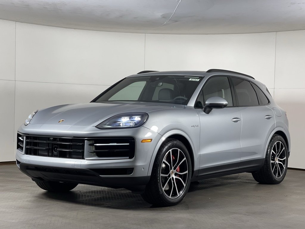 2026 Porsche Cayenne S E-Hybrid