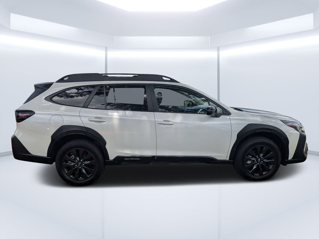 Used 2025 White Subaru Onyx Edition image 2