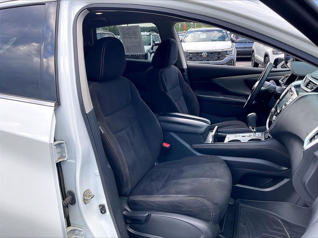 Used 2016 Pearl White Nissan S image 10