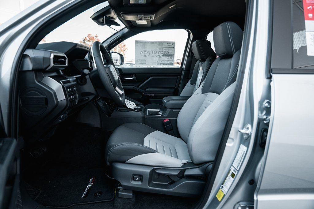 2025 Toyota Tacoma TRD Off Road - Photo 23