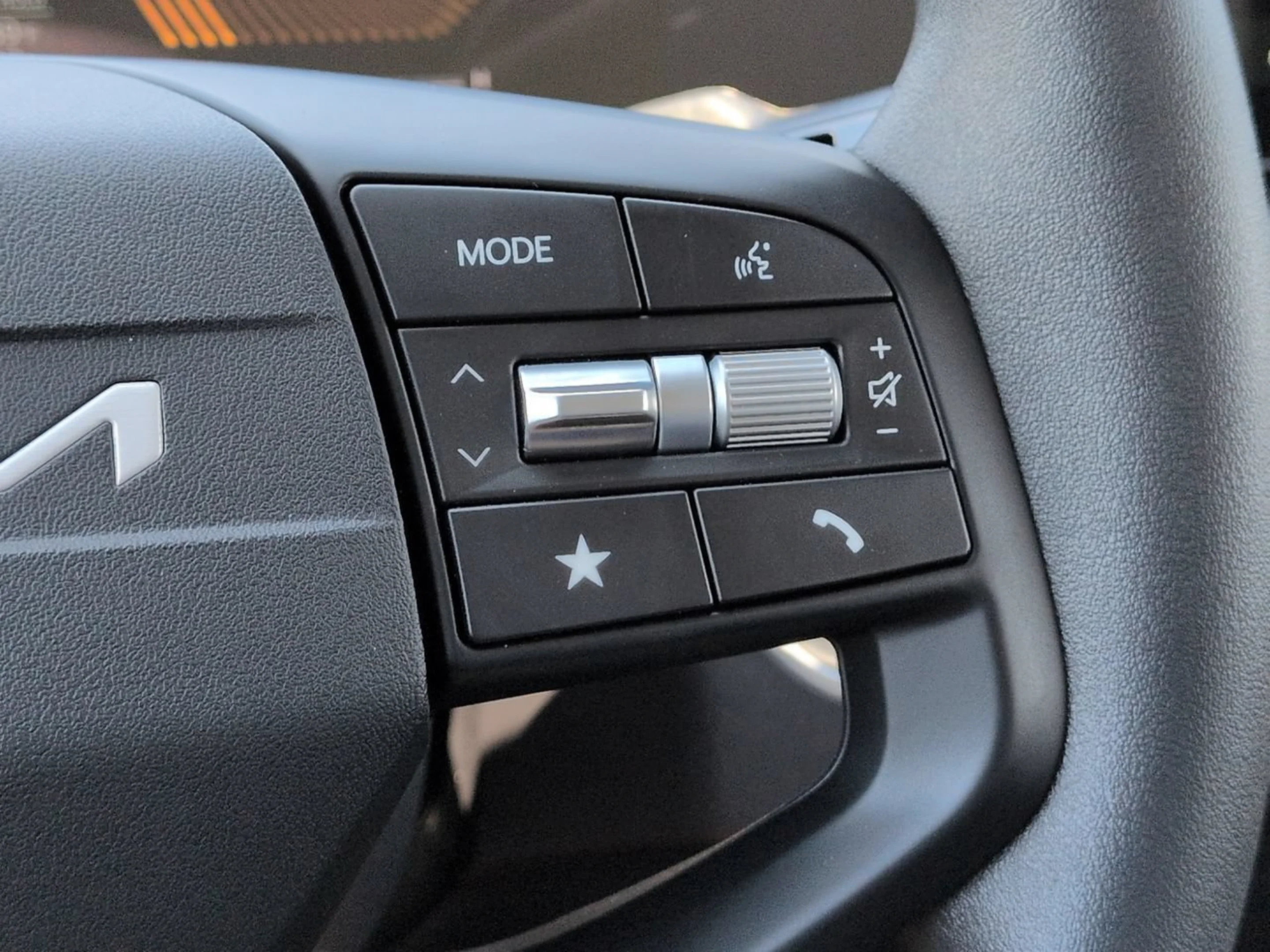 New 2026 Aurora Black Pearl Kia LX image 18