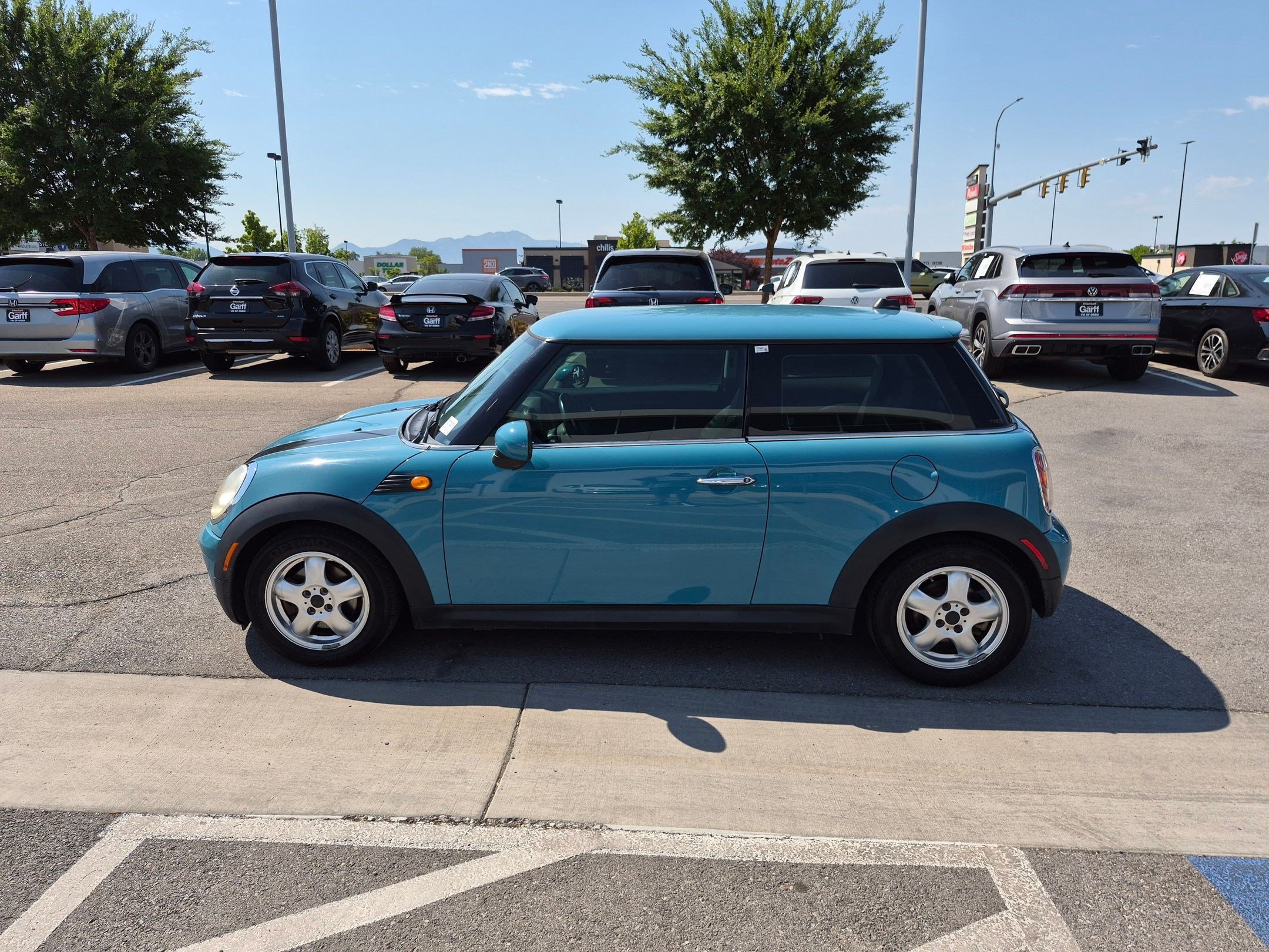 Used 2009 Oxygen Blue MINI Base image 4