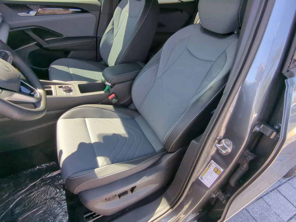 New 2026 Gray Volkswagen 2.0T SE R-Line Black image 20