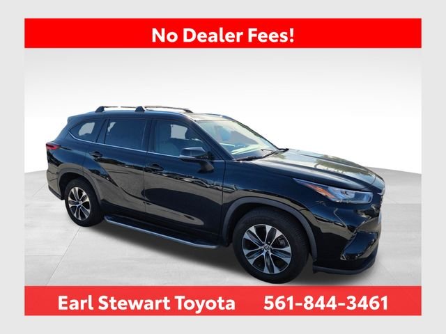 2020 Toyota Highlander XLE FWD photo