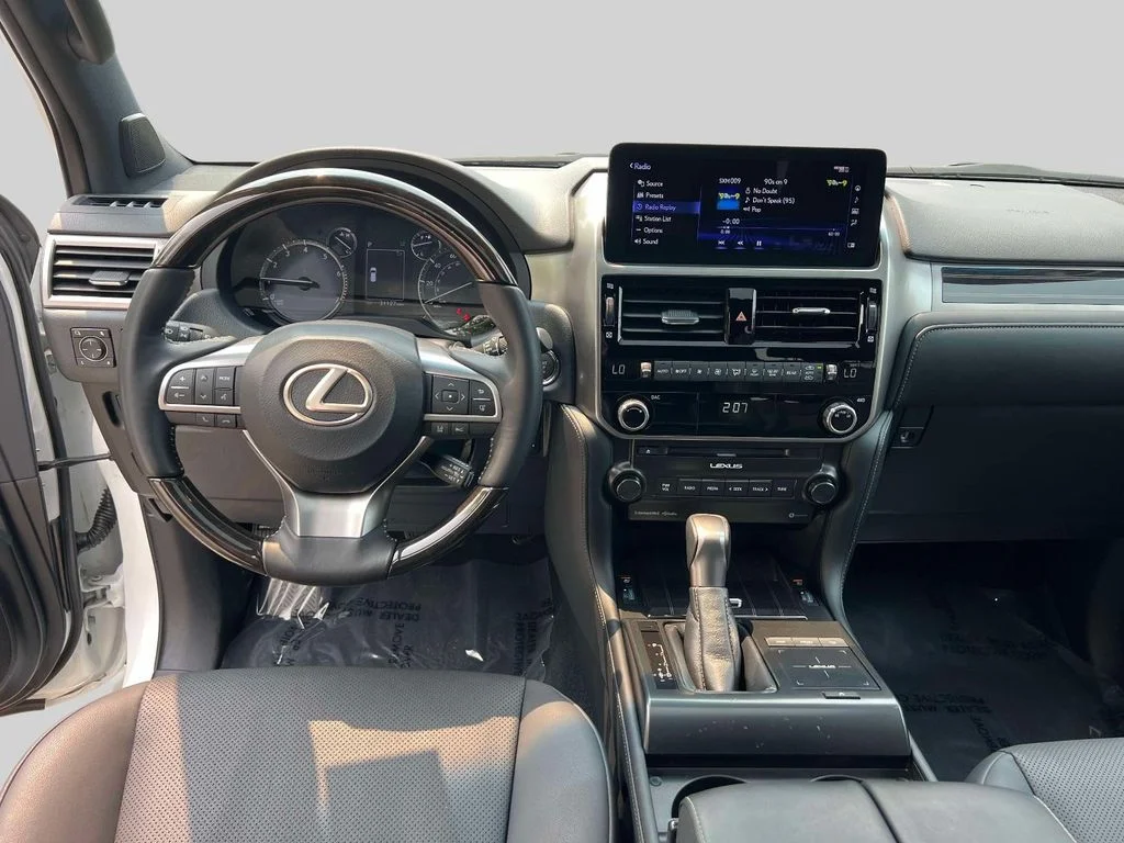 Certified Used 2023 White Lexus 460 image 13