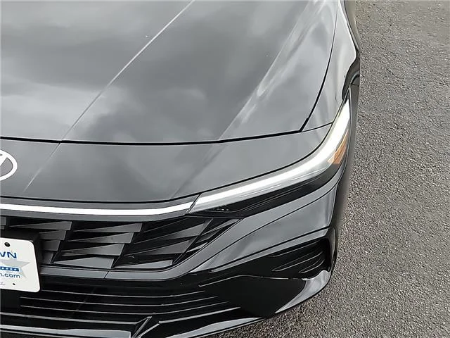 New 2026 Abyss Black Hyundai Limited image 7