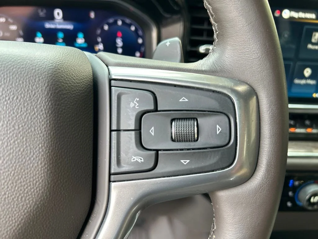 Used 2023 Gray Chevrolet LTZ image 21