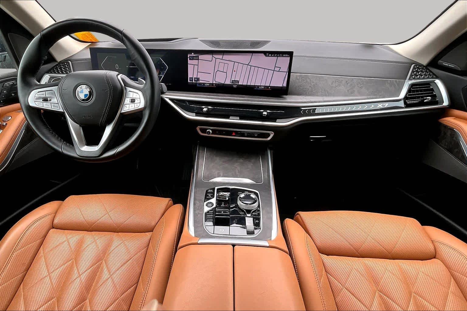 Used 2023 Black Sapphire Metallic BMW xDrive40i image 16