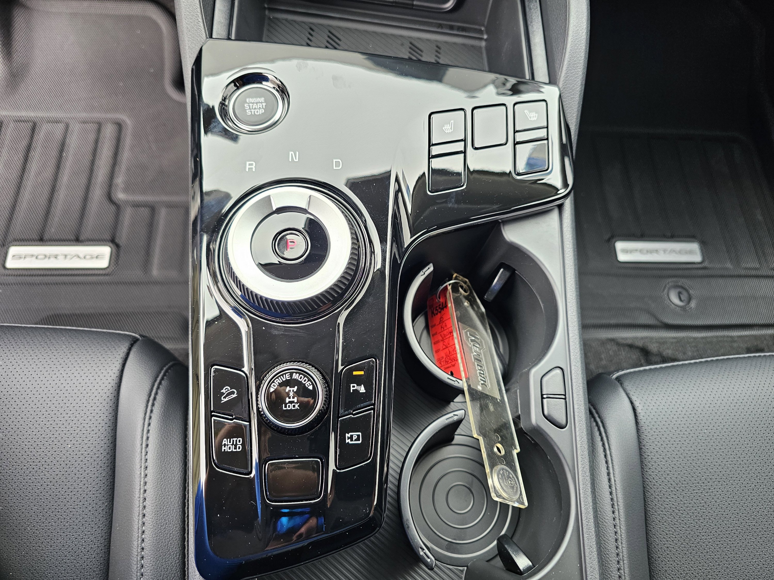 Used 2025 Snow White Pearl Kia EX image 26