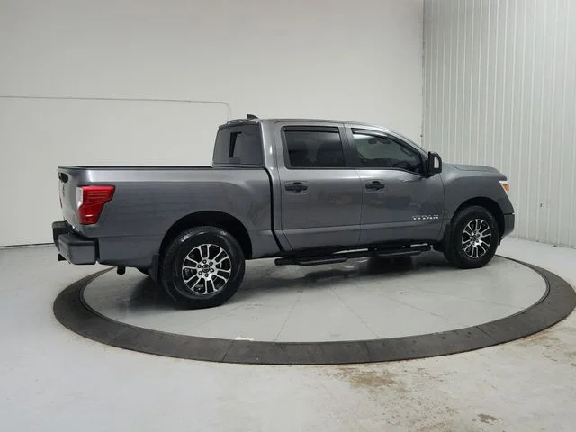 Used 2024 Gray Nissan SV image 8