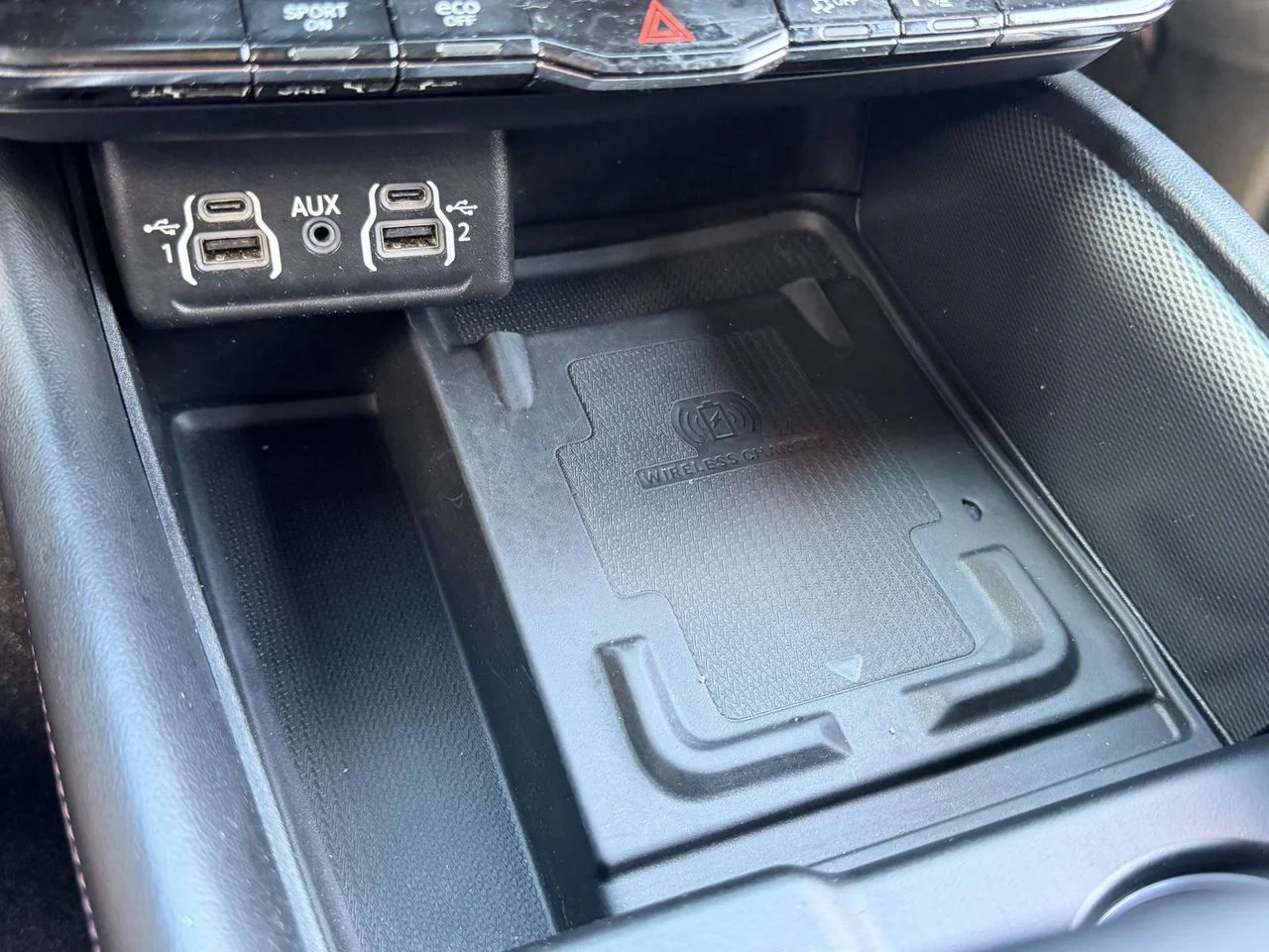 Used 2022 Octane Red Pearlcoat Dodge R/T AWD image 30