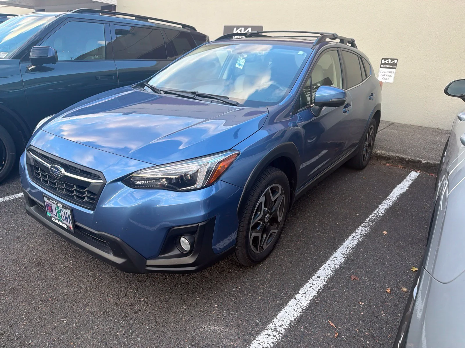 Used 2018 Blue Subaru 2.0i Limited image 1