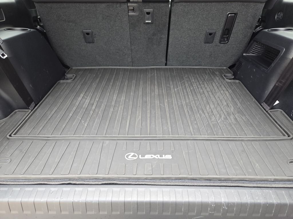 Certified Used 2023 ATOMIC SILVER Lexus 460 image 32