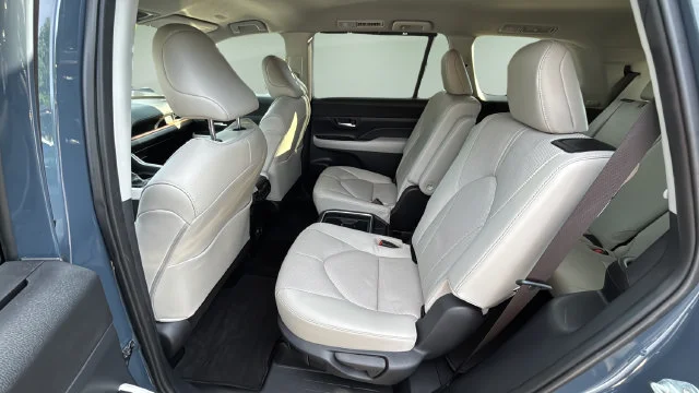 2024 Toyota Grand Highlander Limited - Photo 21