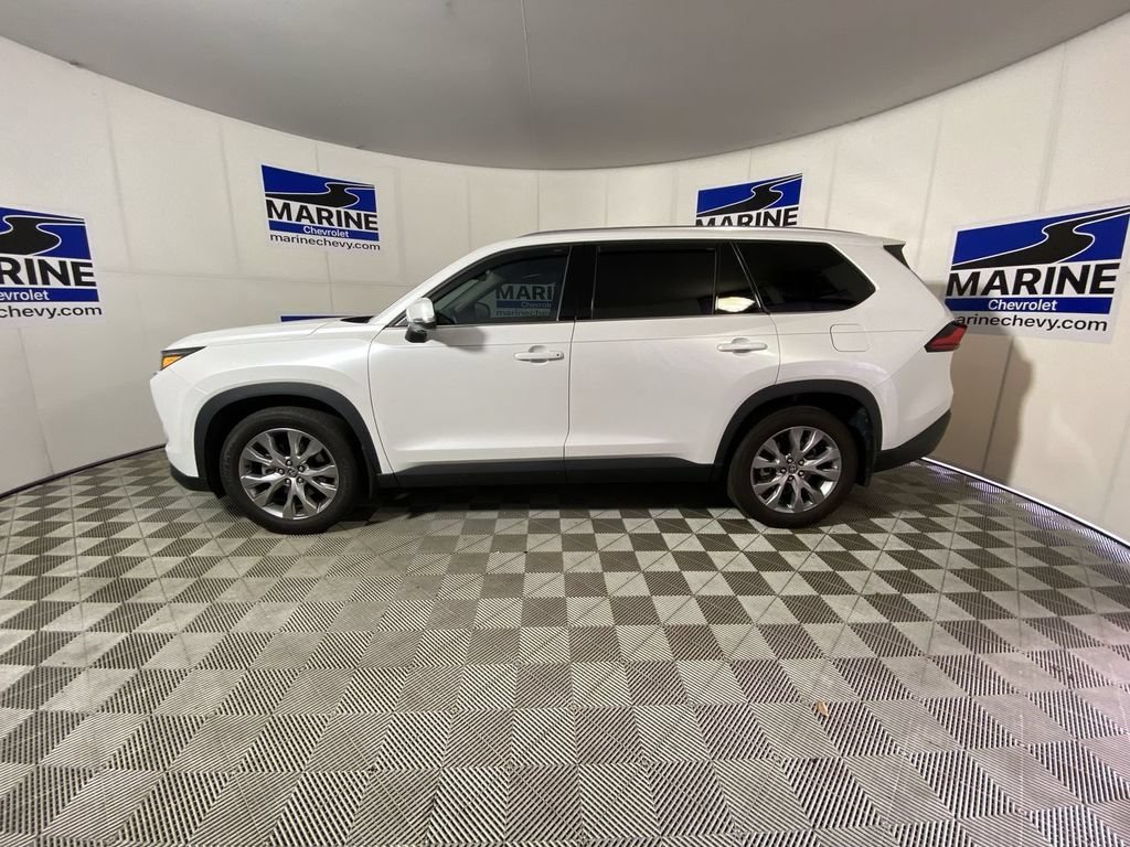 Used 2024 Off-white Toyota Limited image 13